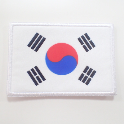Remendos feitos sob encomenda populares do bordado da bandeira nacional para o saco do chapéu da roupa