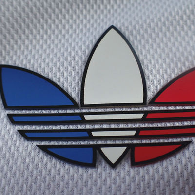 Etiquetas gravadas da roupa da transferência térmica de Logo Rubber 1.2mm