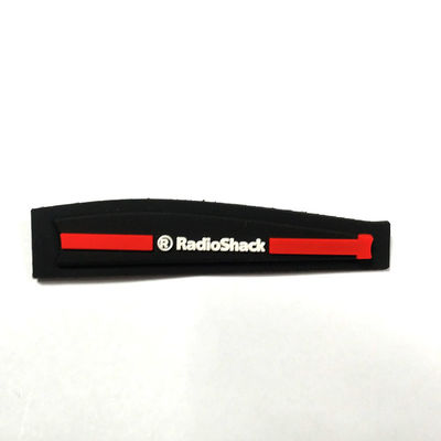 Crachá do silicone da decoração 3D Logo Rubber Clothing Labels Plastic para a camisa de T